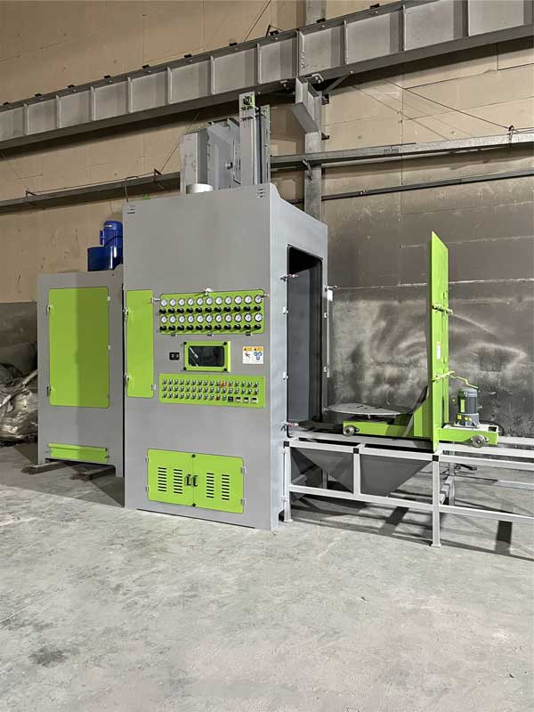 江蘇客戶定制大型大轉(zhuǎn)臺(tái)自動(dòng)噴砂機(jī)，自動(dòng)轉(zhuǎn)臺(tái)噴砂機(jī)